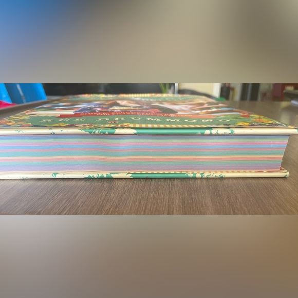 The Pioneer Woman: Ree Drummond Cookbook - “Come and Get It!” - Picture 3 of 7